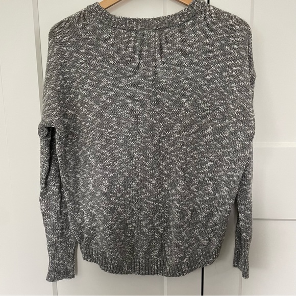 NWT Express Marled Gray Knit Lace Front Sweater - Picture 11 of 11